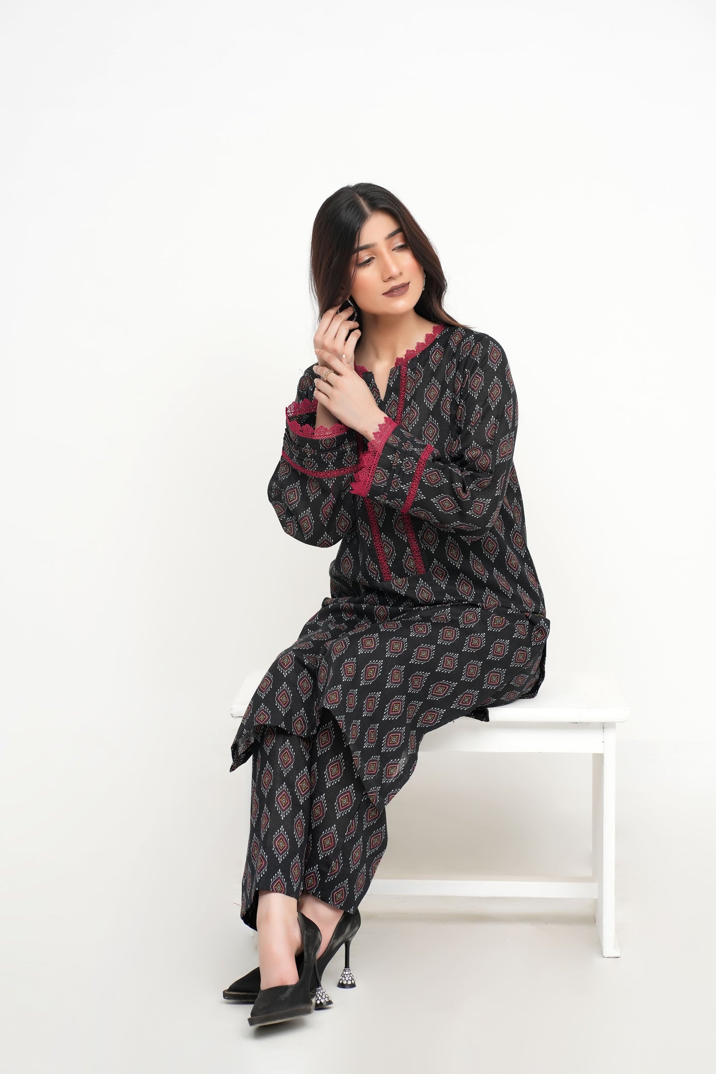 Black Printed Khaddar 2PC
