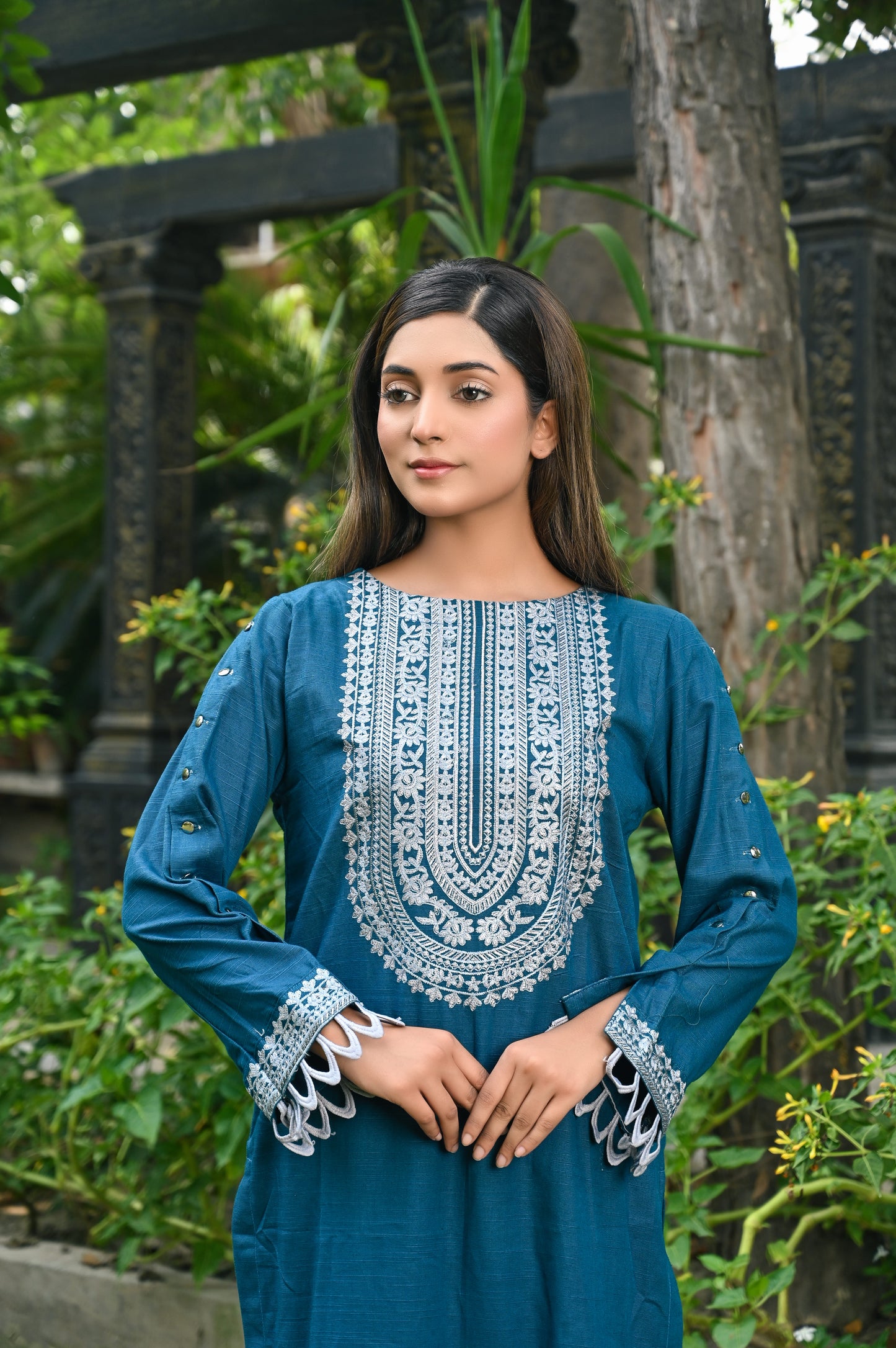 Blue Embroidered khaddar 2pc