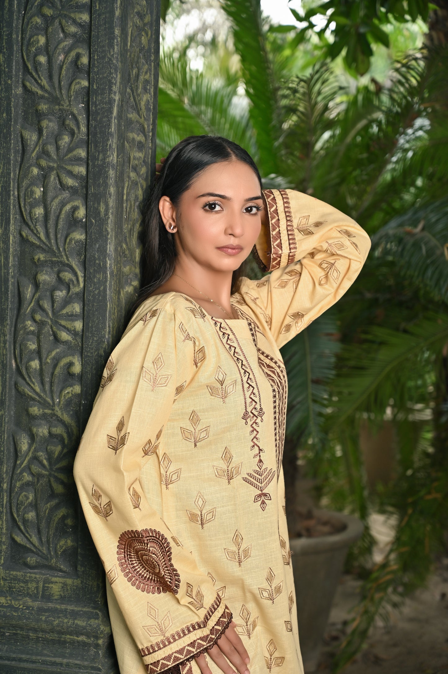 Skin Khaddar Embroidered 2Pc