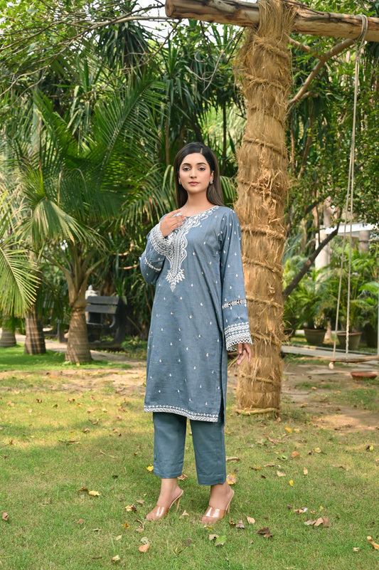 Gray Khaddar Embroidery 2Pc